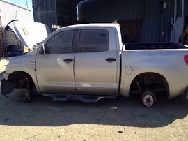 2007 TOYOTA TUNDRA, SILVER, SR5, CREW CAB, 5.7L, AT, 2WD. Z25132